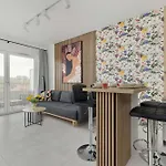 Baltic Waves Stylish With Parking, & Gym By Renters Apartment Misdroy