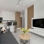 Baltic Waves Stylish With Parking, & Gym By Renters Misdroy