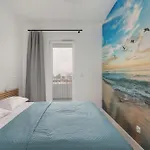 Apartment Baltic Waves Stylish With Parking, & Gym By Renters *