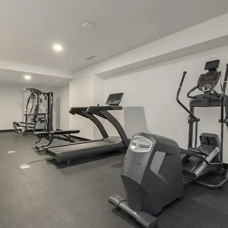 Baltic Waves Stylish With Parking, & Gym By Renters דירה מידזיזדרויה