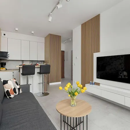 Baltic Waves Stylish With Parking, & Gym By Renters Misdroy