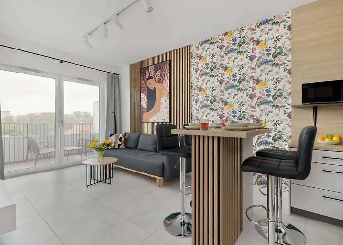 Baltic Waves Stylish With Parking, & Gym By Renters 公寓 米兹多洛杰